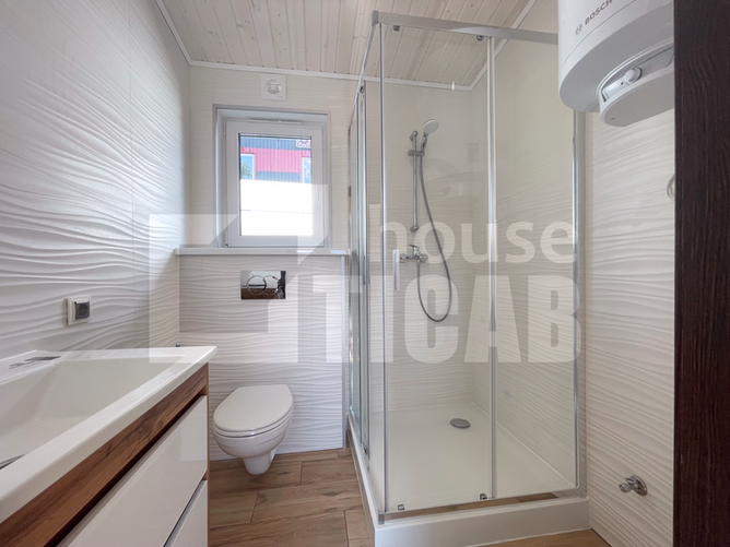 4ab130 15b30da2b5e44e388426b73072dd8ed0~mv2