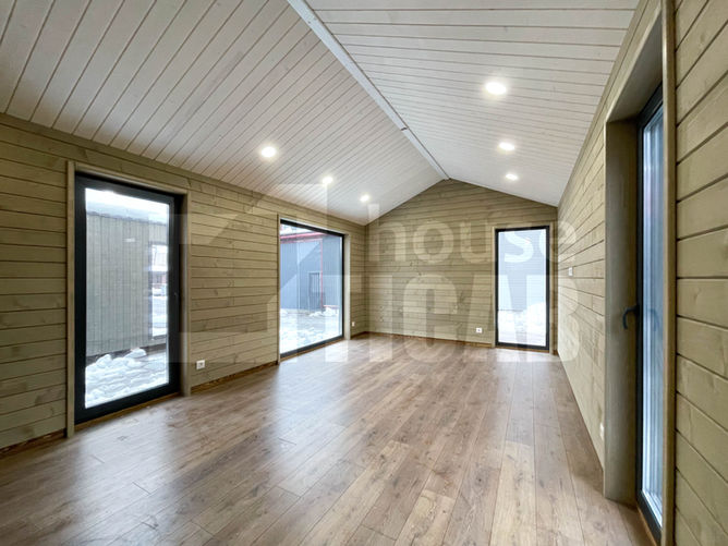 4ab130 70e26f8cc10f4f82a5d6349f98e2b2ae~mv2