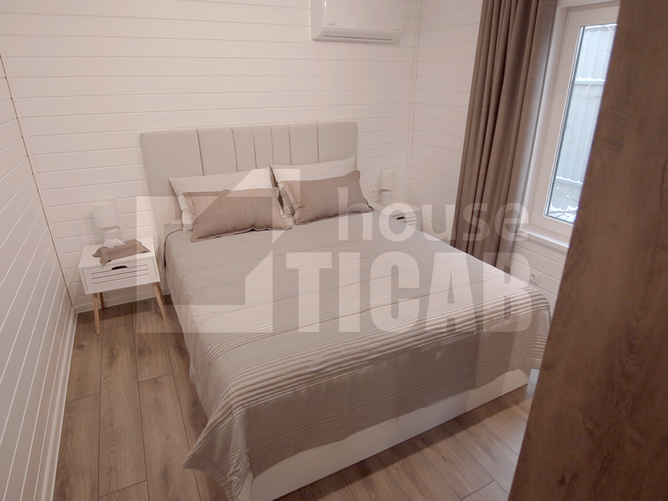 4ab130 823300f180464ad08eabace93897843c~mv2